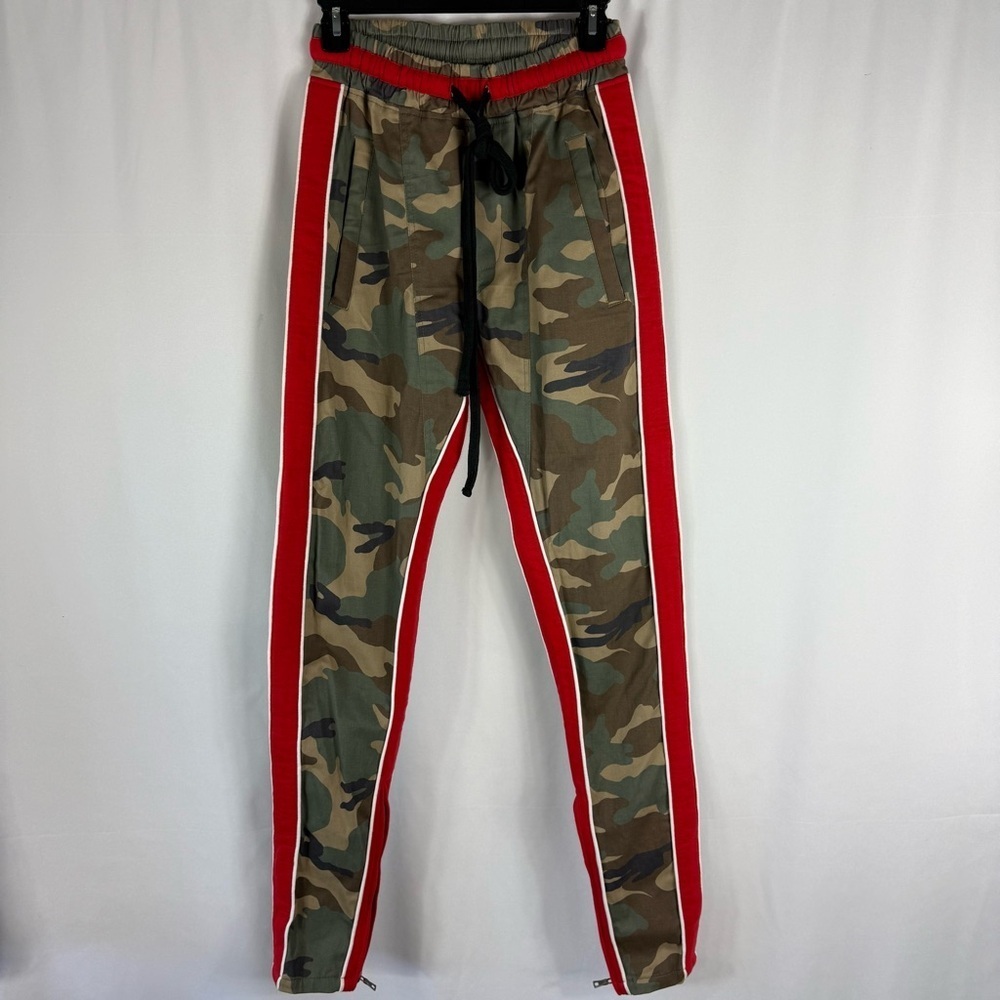 Gentry G Garb Camo with Bold Red Side Panels size: XS